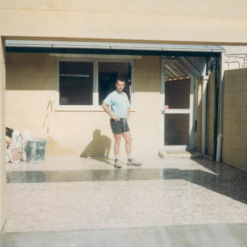 Mosaic Driveway with Concrete Tile Gate Feature